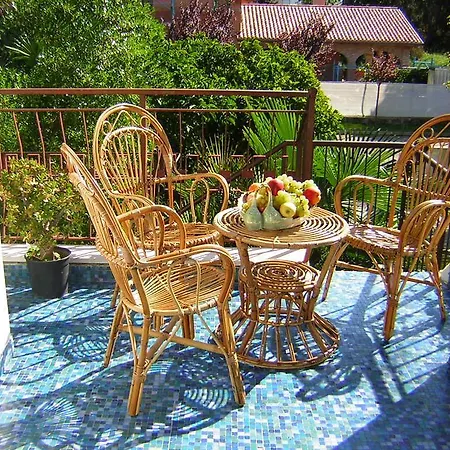 Anna Bed & Breakfast Mira